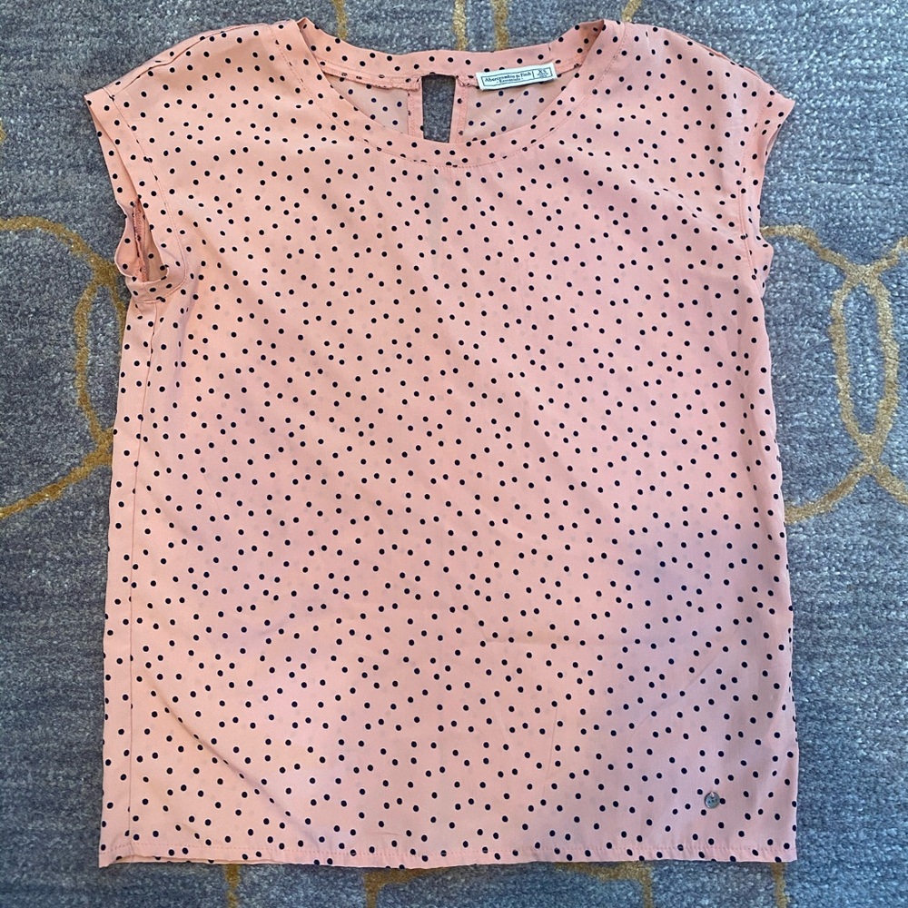 Abercrombie slit back shirt